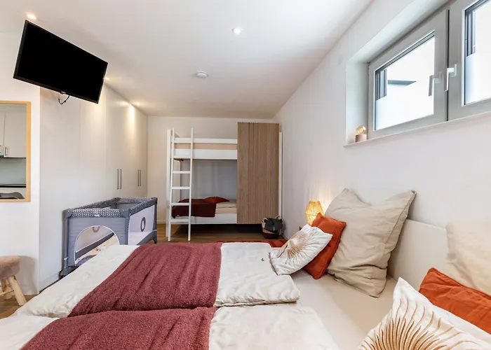 Studio 1 Parkside Apartments